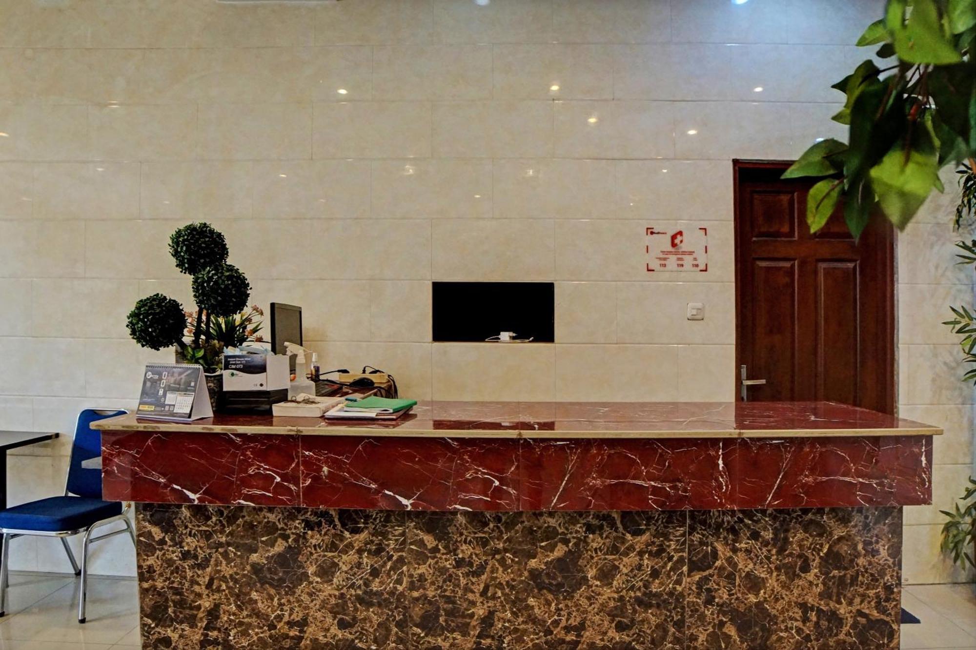 Oyo 92638 Jr Residence Syariah Medan Ngoại thất bức ảnh