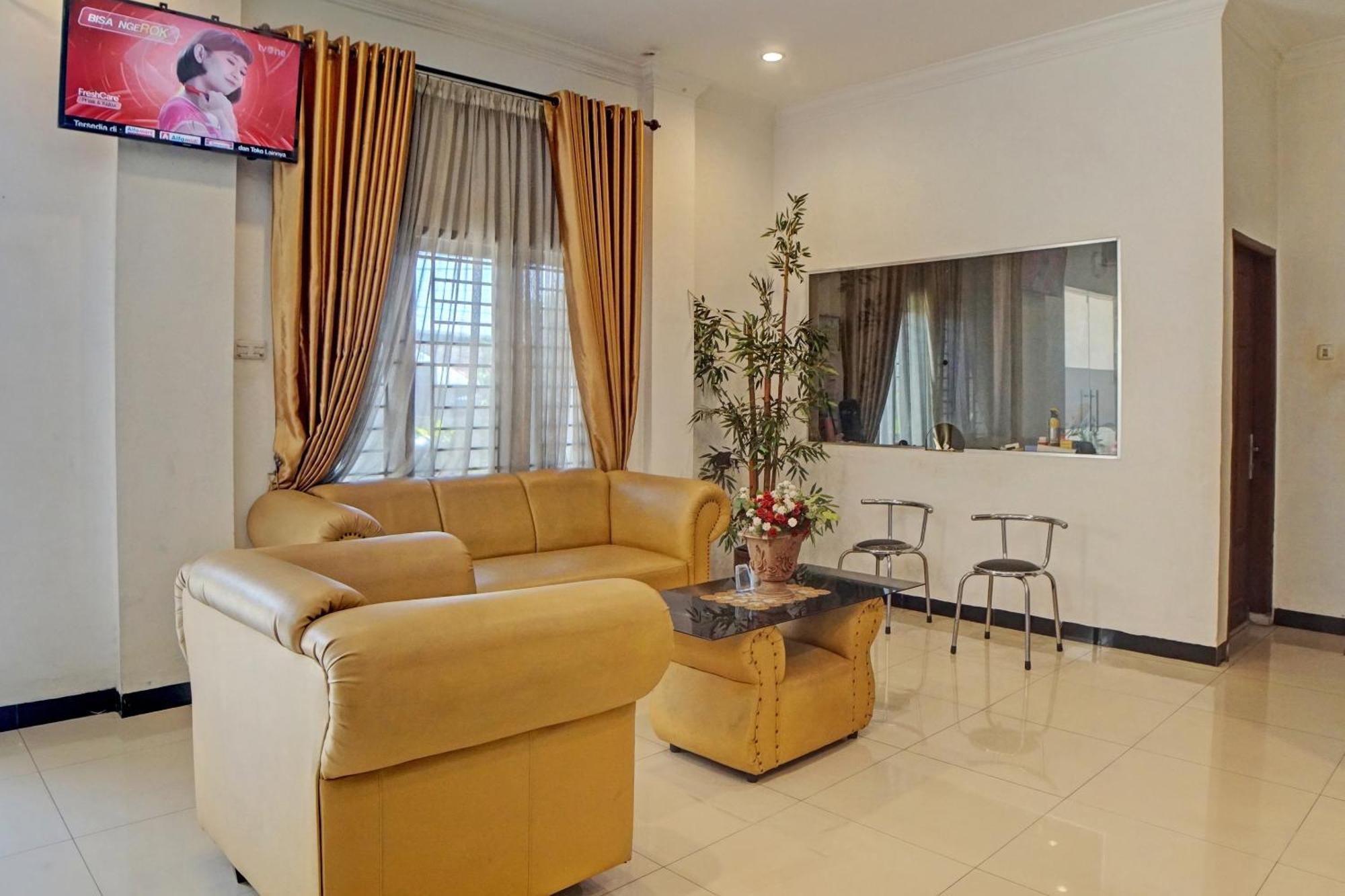 Oyo 92638 Jr Residence Syariah Medan Ngoại thất bức ảnh