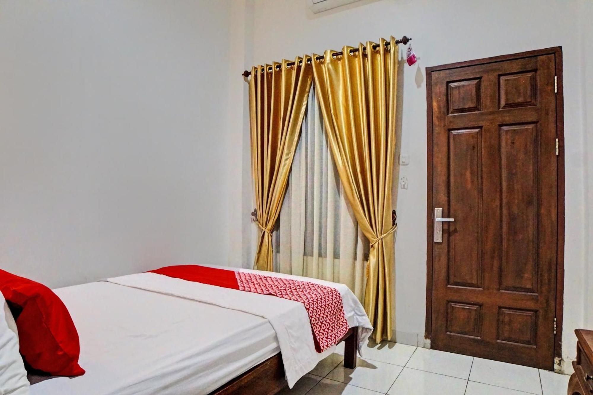 Oyo 92638 Jr Residence Syariah Medan Ngoại thất bức ảnh