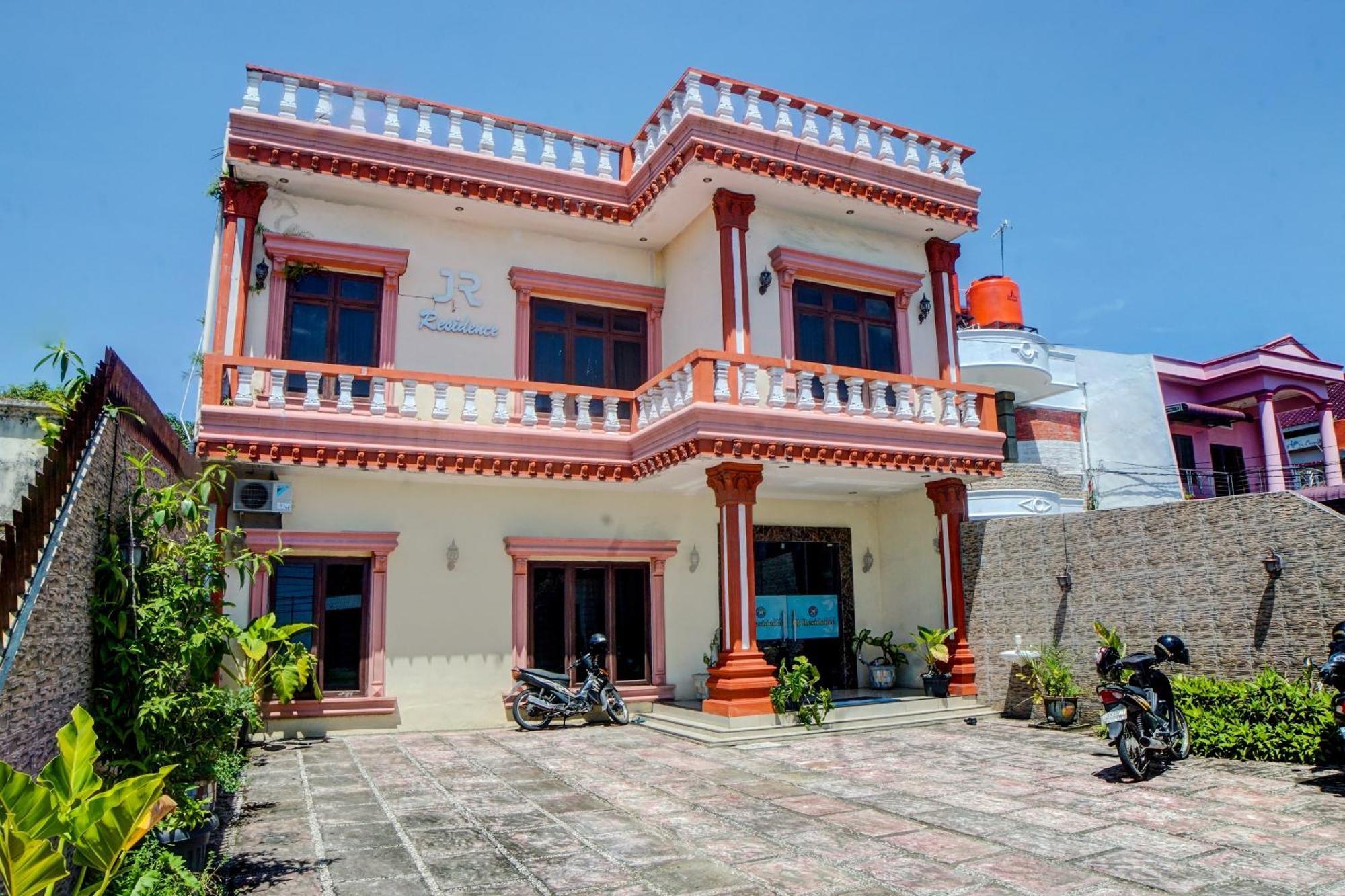 Oyo 92638 Jr Residence Syariah Medan Ngoại thất bức ảnh